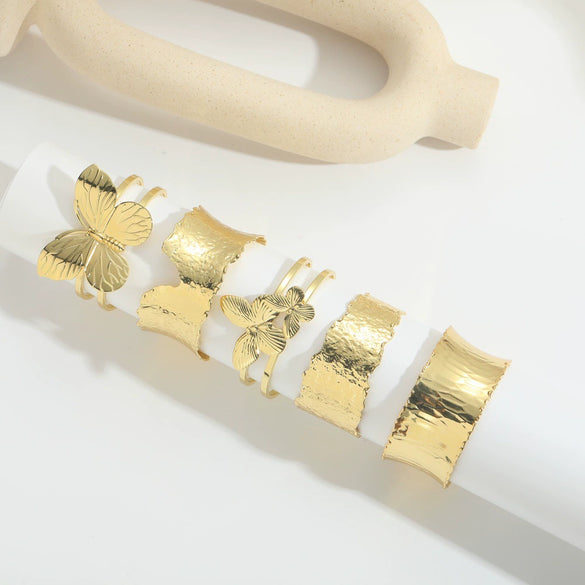 Wholesale Retro Exaggerated Stylish Butterfly Shape Copper Electroplated Bracelet For Women