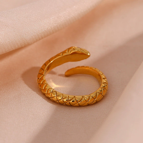 Wholesale Retro Fashion Open Snake Ring In Stainless Steel With Gold Plated Electroplating And White Diamond Eye Plaid Geometric Design For Women