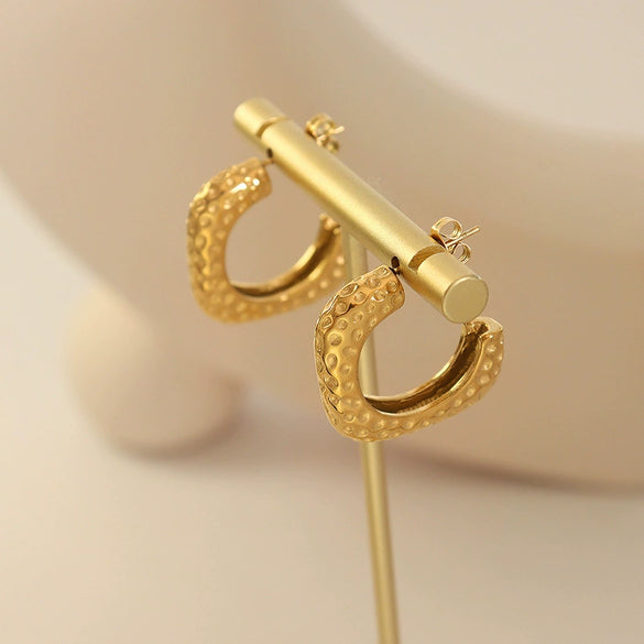 Wholesale Retro Fashion 316L Stainless Steel Cshaped Embellished Women's Earrings