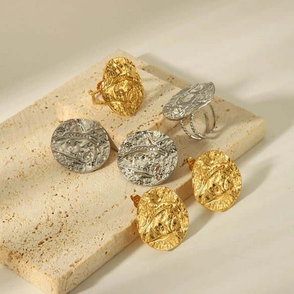 Wholesale Retro French Style Stainless Steel Earrings With Pleated Texture And Vacuum Real Gold Electroplating In Pvd Furnace Geometric Design For Women