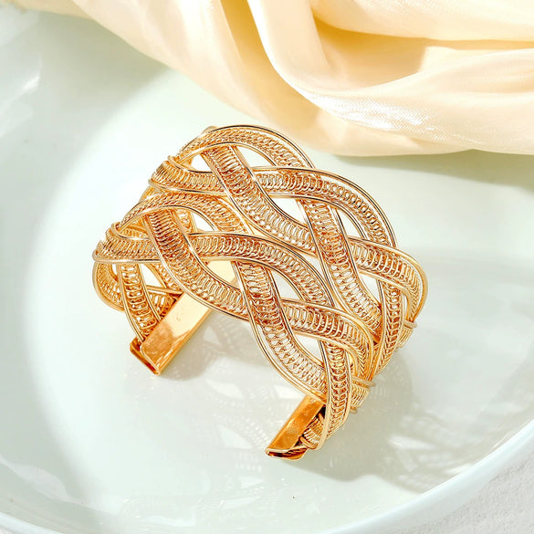 Wholesale Retro Geometric Alloy Woven Mesh Adjustable Wide Face Bracelet With Electroplating Treatment For Women And Unisex