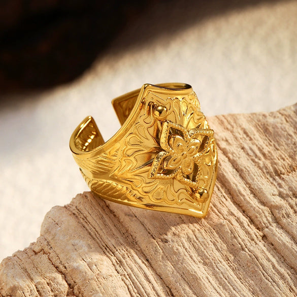 Wholesale Retro Geometric And Flower Patterned Stainless Steel Electroplated Adjustable Unisex Rings