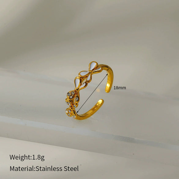 Wholesale Retro Geometric Electroplated Stainless Steel Heart Shape Ring For Women