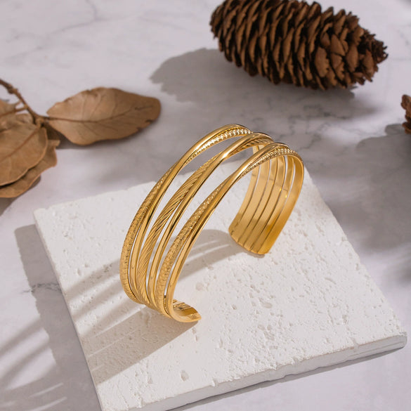 Wholesale Retro Geometric Electroplated Stainless Steel Multilayered Open Bracelet Jewelry For Girls
