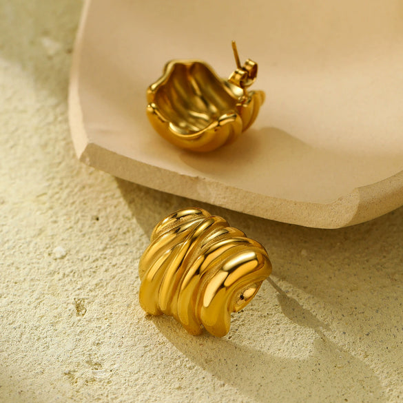 Wholesale Retro Geometric Stainless Steel 18K Gold Electroplated Earrings For Women