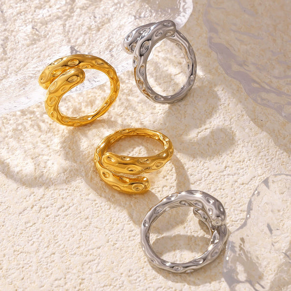 Wholesale Retro Hammer Karst Geometric 316L Stainless Steel Ring With 18K Gold Plated Electroplating For Women