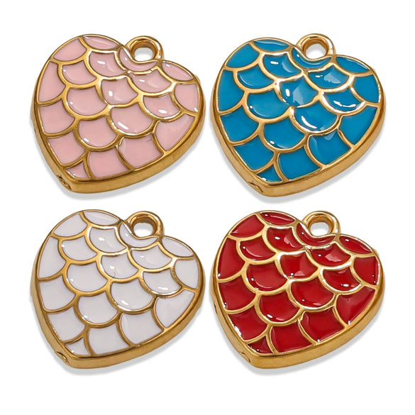 Wholesale Retro Love Shape Stainless Steel Pendant With Dragon Scale Corrugated Design And Electroplating Treatment