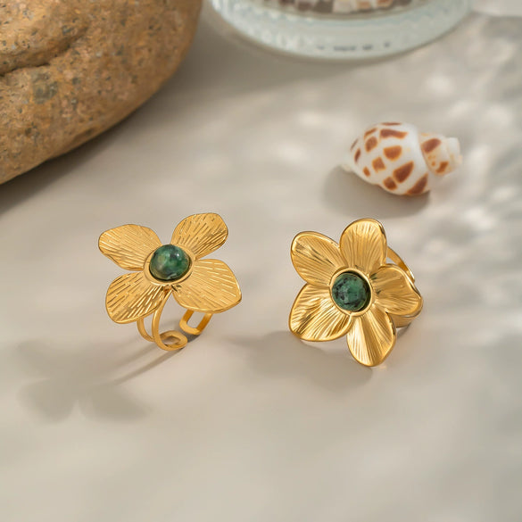 Wholesale Retro Luxury High End Ring Jewelry For Women Flower Inlaid African Turquoise Titanium Steel Geometric Shape Pvd Vacuum Real Gold Electroplating