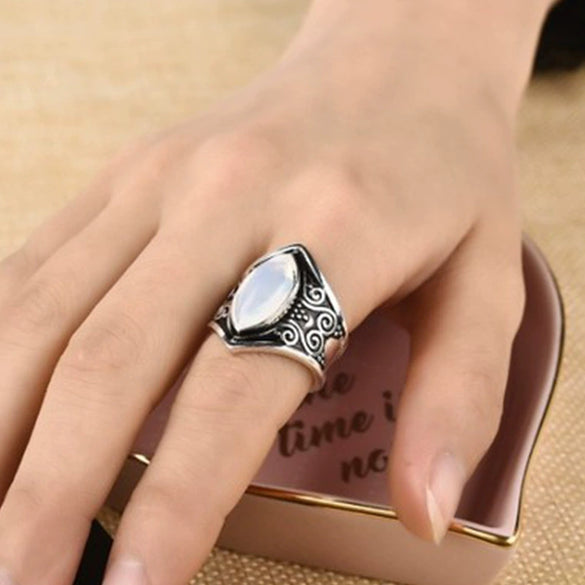 Wholesale Retro Metal Geometric Horse Eye Ring With Electroplating
