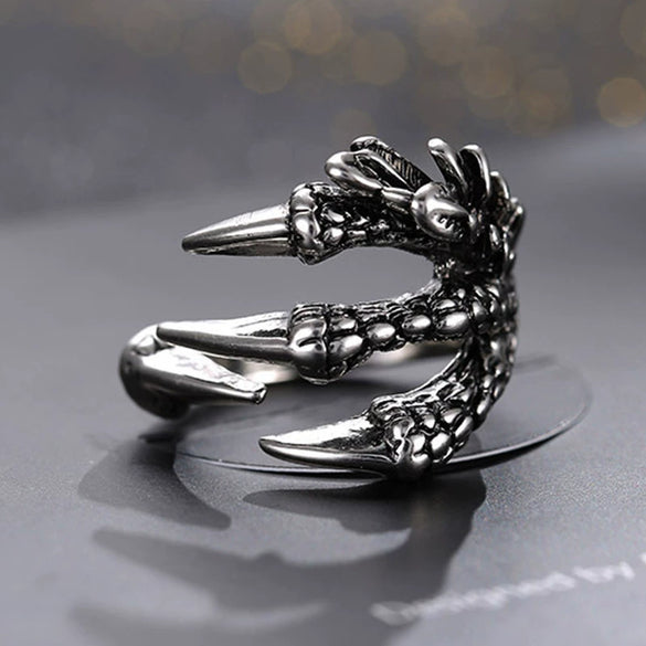 Wholesale Retro Metal Ring With Dragon Claw And Eagle Claw Animal Patterns Electroplated