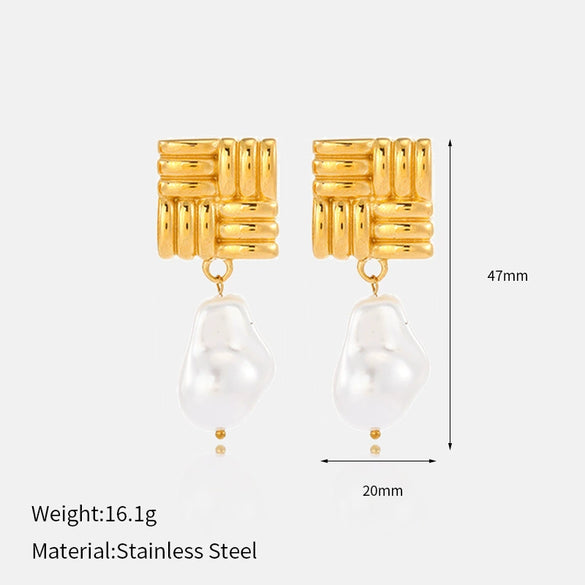 Wholesale Retro Minimalist Pearl Stainless Steel Electroplated Earrings For Women