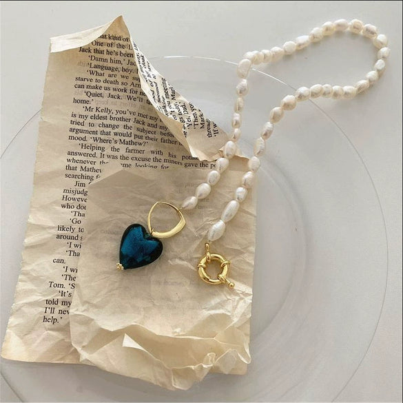 Wholesale Retro Natural Pearl And Alloy Heart Geometric Necklace With Ball Chain