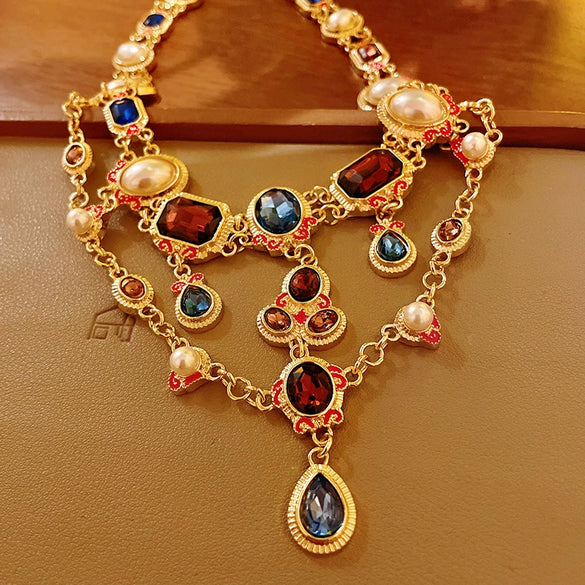 Wholesale Retro Niche Design Alloy Diamond Pearl Water Drop Clavicle Necklace With Geometric Style