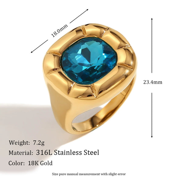Wholesale Retro Niche Fashion Women's Stainless Steel Earrings And Necklace With Round Angle Square Flower Zircon Studs And Electroplated 18K Gold Finish
