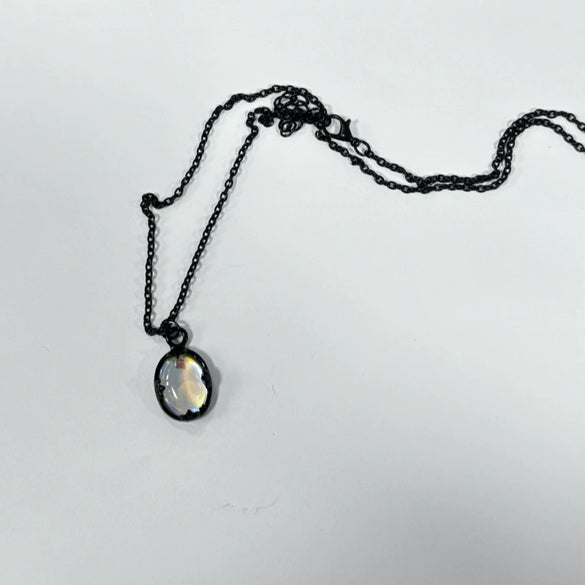 Wholesale Retro Oval Alloy Geometric Electroplated Pendant Clavicle Chain For Men And Women