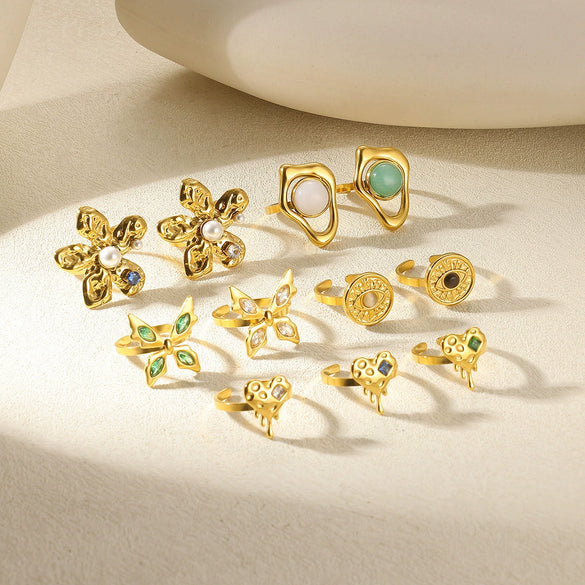 Wholesale Retro Stainless Steel Geometric Irregular Pleated Flower Ring With Electroplating