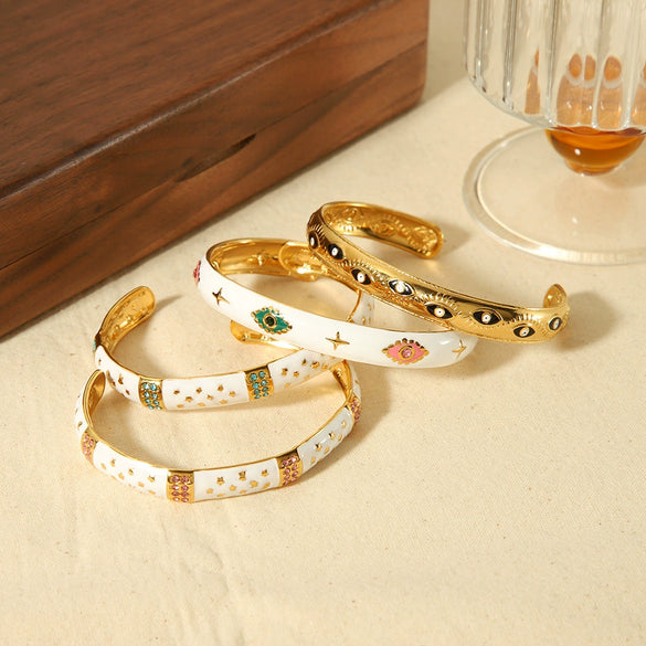 Wholesale Retro Style Oil Drop Stainless Steel Diamond Adjustable Bracelet For Women With Electroplating Design