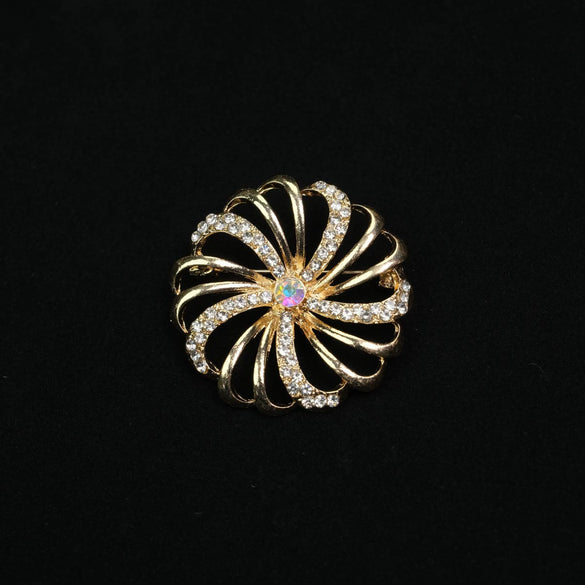 Wholesale Retro Women's Zinc Alloy Brooch With Flower And Bow Pattern Electroplating Technology Fixed Buckle For Clothing