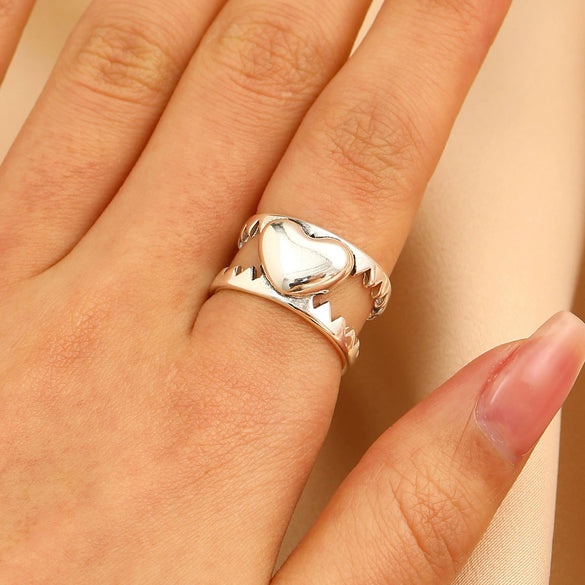 Wholesale Ring Copper Electroplated Geometric Heart Shape Serrated Love Open Ring Unisex Retro Creative