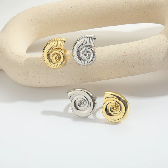 Wholesale Ring Copper Electroplated Retro Glossy Spiral Conch Animal Zodiac Shape Unisex