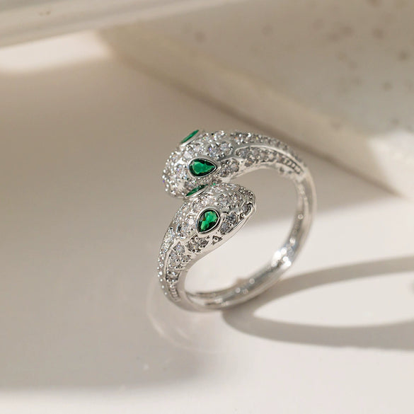 Wholesale Ring Copper Inlaid Rhinestone Geometric Bow Wave Animal Zodiac Butterfly Snake Style