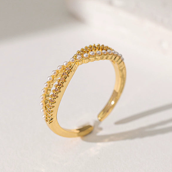 Wholesale Ring Copper Inlaid Rhinestone Geometric Bow Wave Animal Zodiac Butterfly Snake Style