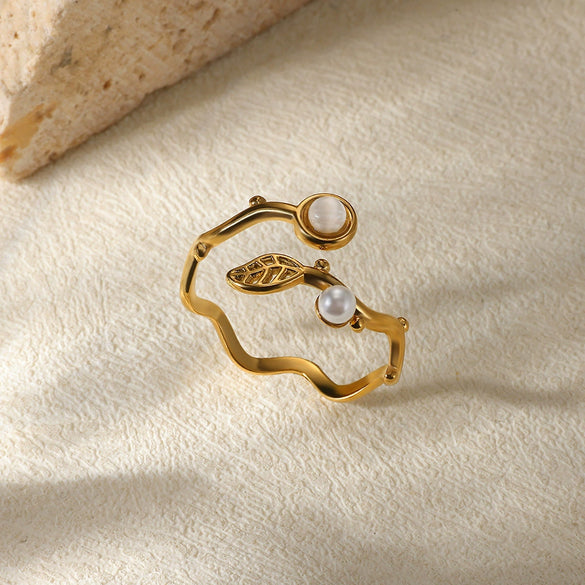 Wholesale Ring Imitation Pearl Stainless Steel Geometric Heart Electroplated