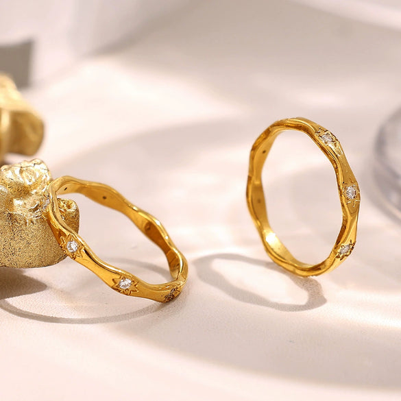 Wholesale Ring Jewelry 316L Stainless Steel 18K Gold Plated Waveshaped Design For Women