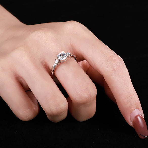 Wholesale Ring S925 Sterling Silver Vintage Geometric Microinlaid Round Zirconium Electroplating