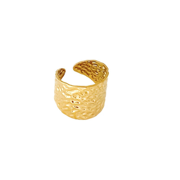 Wholesale Ring Stainless Steel Gold Plated Heart Shape Retro Design Women's Jewelry