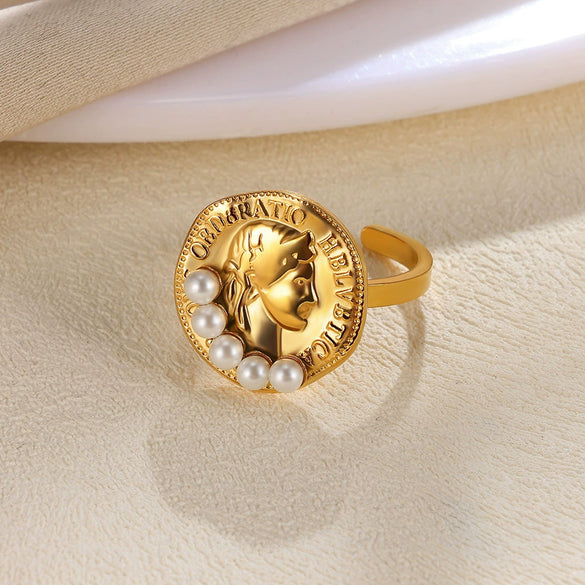 Wholesale Ring Stainless Steel Imitation Pearl Butterfly Hollow Electroplated Heart Shape Cartoon Characters French Retro Style