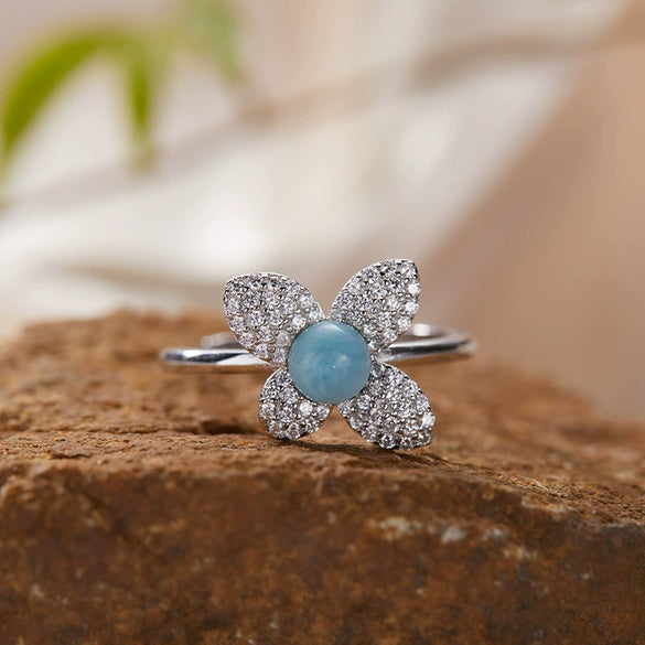 Wholesale Ring 925 Sterling Silver Flower Pattern Light Luxury Design Set With Gems For Women