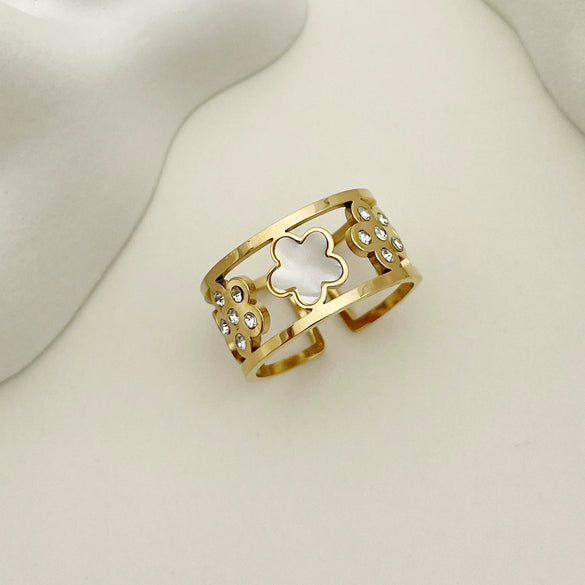 Wholesale Ring Titanium Steel Geometric Flower Style 14K Gold Plated