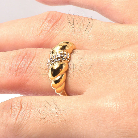 Wholesale Ring Titanium Steel Geometric Microinlaid Zircon Vacuum Plating Women's