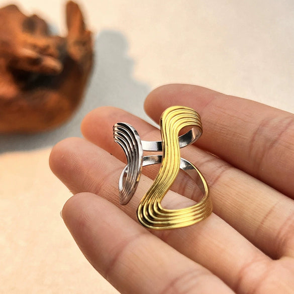Wholesale Rings Stainless Steel Heart Shape Electroplating Minimalist Geometric Design Unisex