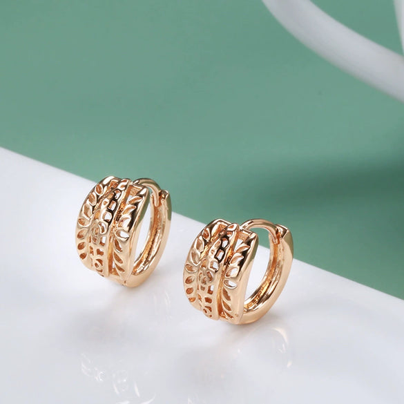 Wholesale Rose Gold Earrings For Women Simple And Personalized Hollow Flower Design Copper Material Geometric Pattern