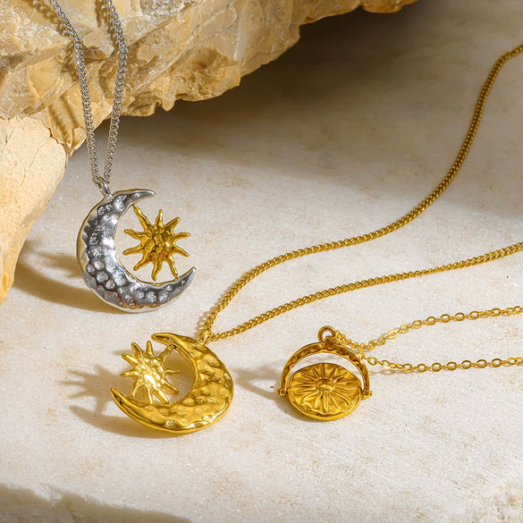 Wholesale Rotatable Pendant Necklace For Women Stainless Steel 18K Gold Plated Star Geometric Style