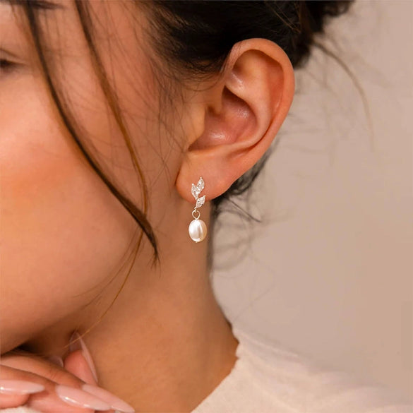 Wholesale S225 Imitation Pearl Leaf Geometric Style Electroplated Inlaid Zircon Earrings For Women