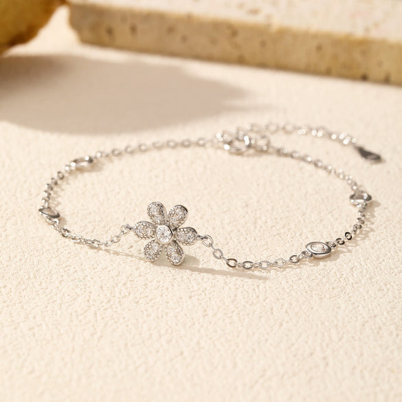 Wholesale S925 Silver Elegant Shining Flower Bracelet Jewelry Set With Diamonds For Women