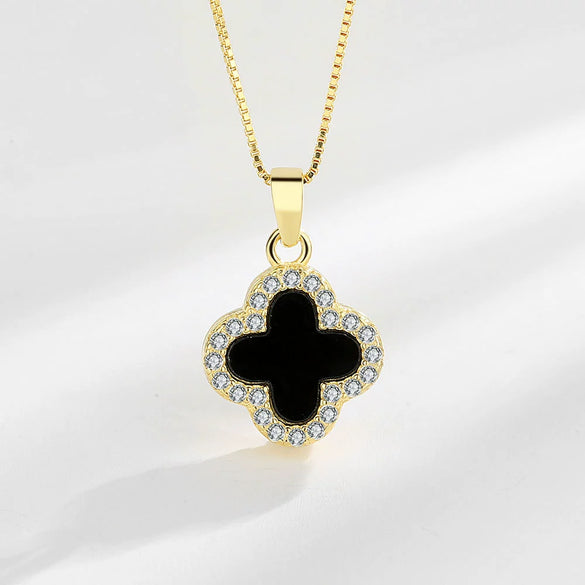 Wholesale S925 Silver Fourleaf Clover Necklace For Women With Electroplating Treatment