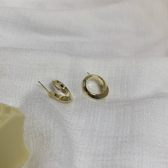 Wholesale S925 Silver Geometric Electroplated Stud Earrings For Women