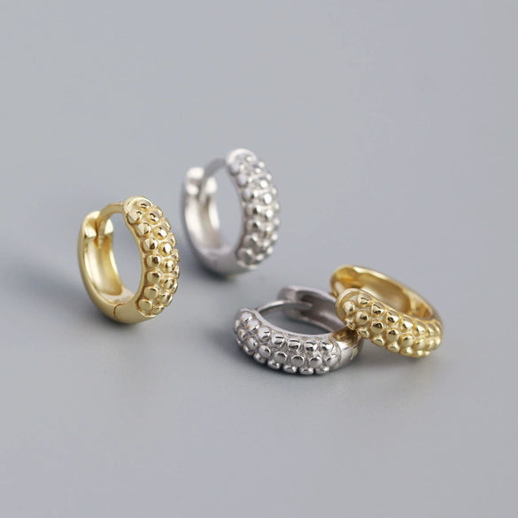 Wholesale S925 Silver Geometric Metal Wind Round Bead Ear Buckle Earrings For Women With Electroplating