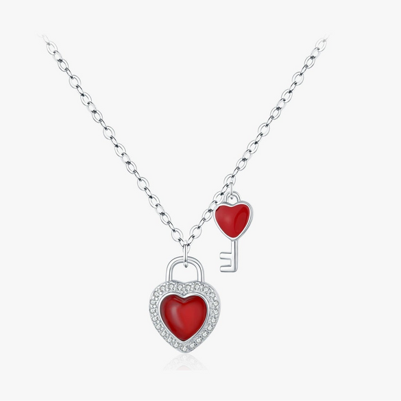 Wholesale S925 Silver Heart Shape Sweet Conscious Lock Pendant Necklace For Women Set With Diamonds