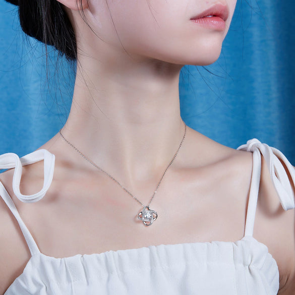 Wholesale S925 Silver Necklace With Geometric Moissanite Pendant And Cross Chain Fashion Women's Accessories