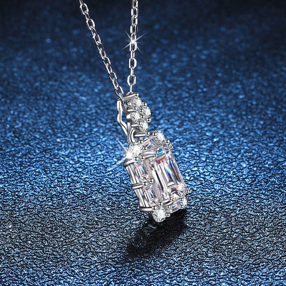 Wholesale S925 Silver Necklace With Sugar Pendant Emerald Cut And Raydean Cut Moissanite Electroplated Geometric Style