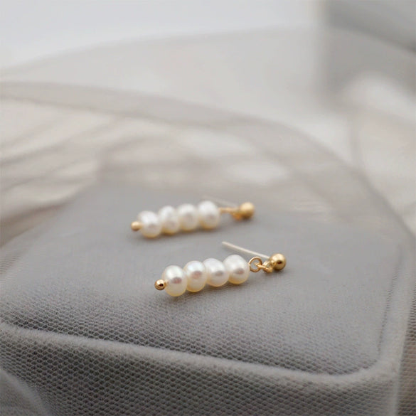 Wholesale S925 Silver Pearl Geometric Simple Women's Earrings