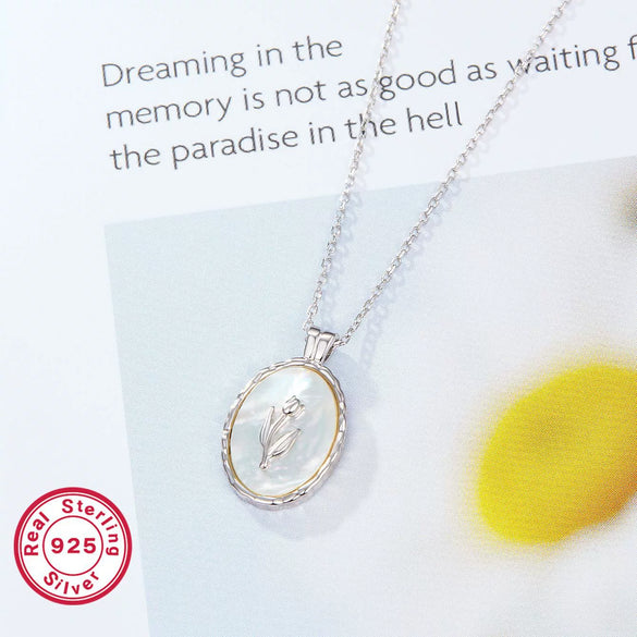 Wholesale S925 Silver Women's Retro Elegant Clavicle Chain With Stereo Tulip White Motherofpearl Pendant And Electroplating Treatment