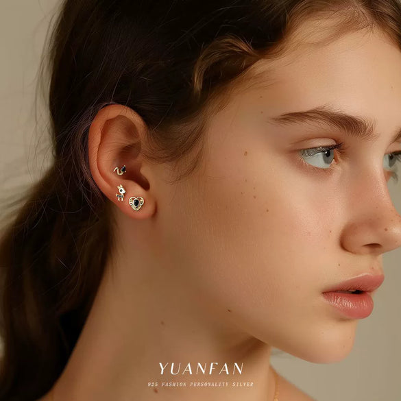 Wholesale S925 Sterling Silver Animal Black Zircon Earrings For Women Light Luxury Distinctive Retro Trendy