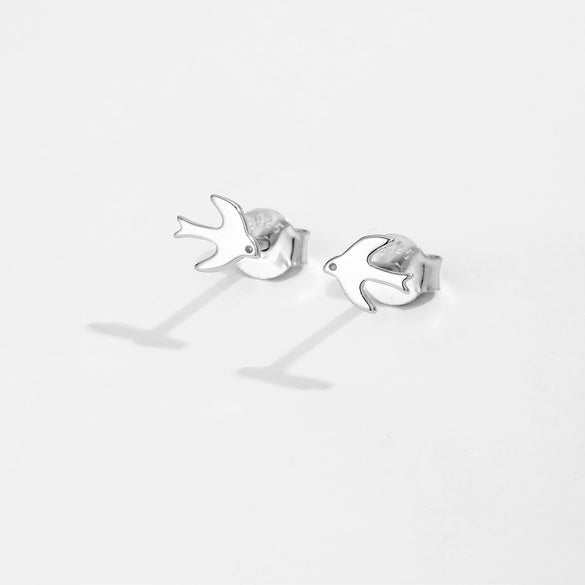 Wholesale S925 Sterling Silver Bird Bear Little Pig Small Animal Pattern Simple Style Necklace Earrings With Cross Chain And Joker Clavicle Chain Platinum 18K Gold Electroplated