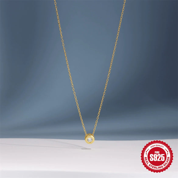 Wholesale S925 Sterling Silver Classic Single Round Diamond Collarbone Necklace For Women With Geometric Design And Electroplating Treatment